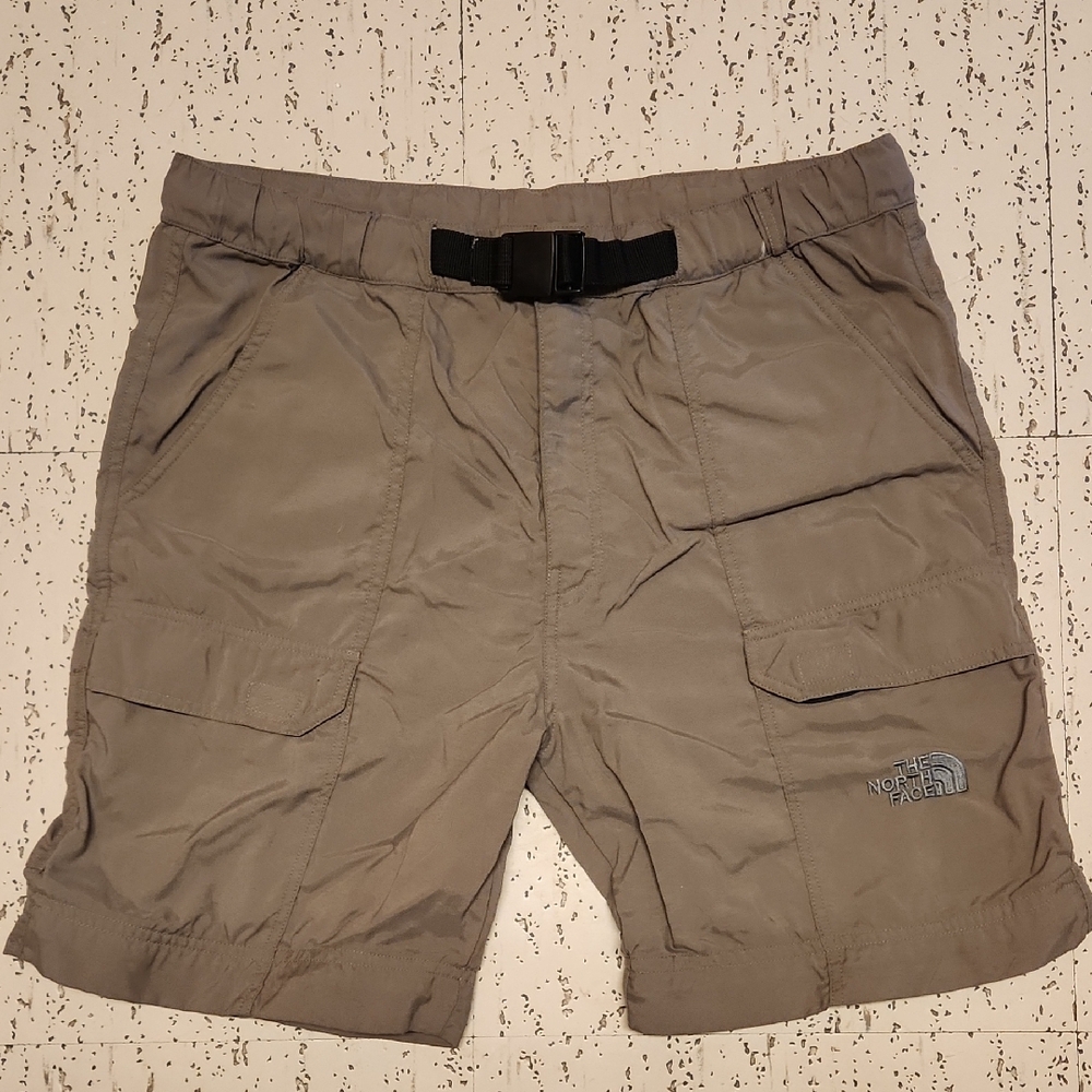 The North Face Summit Series Embroidered Logo Shorts with Belt Vintage